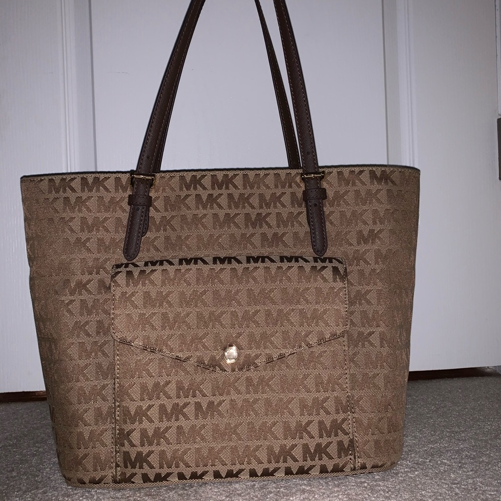 Michael Khors Bag NEW WITHOUT TAGS